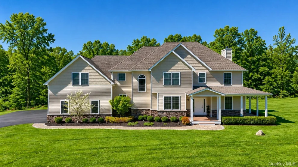 Unit for sale at 2 Heidi Lane, Blooming Grove, NY 10918