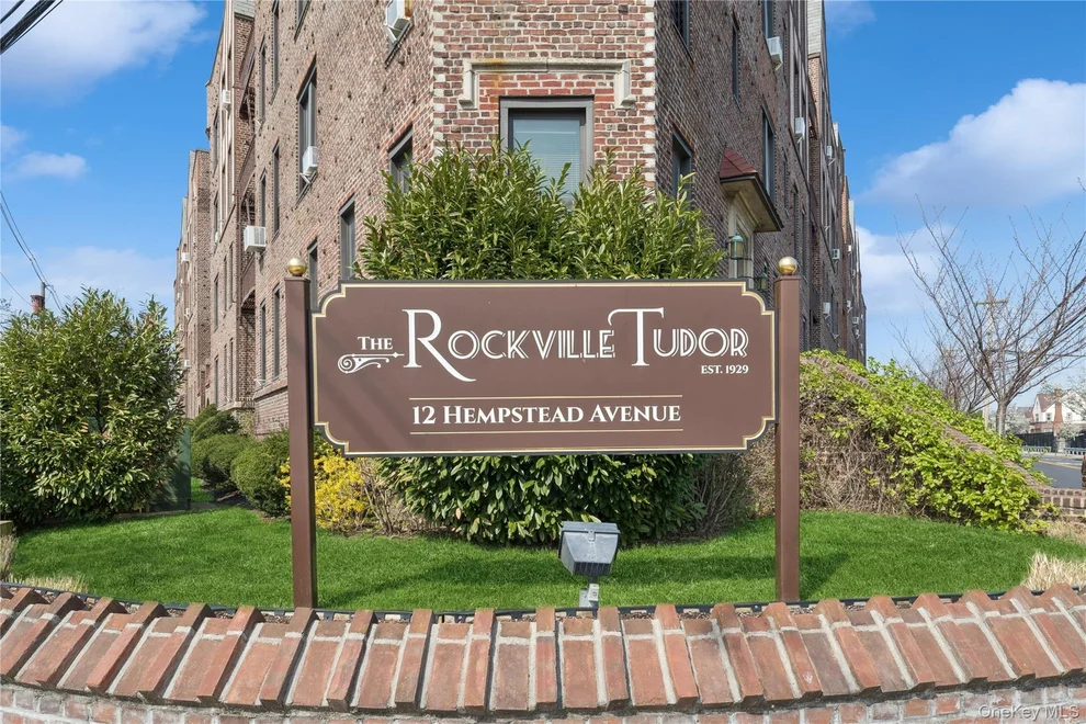 Unit for sale at 12 Hempstead Avenue, Hempstead, NY 11570
