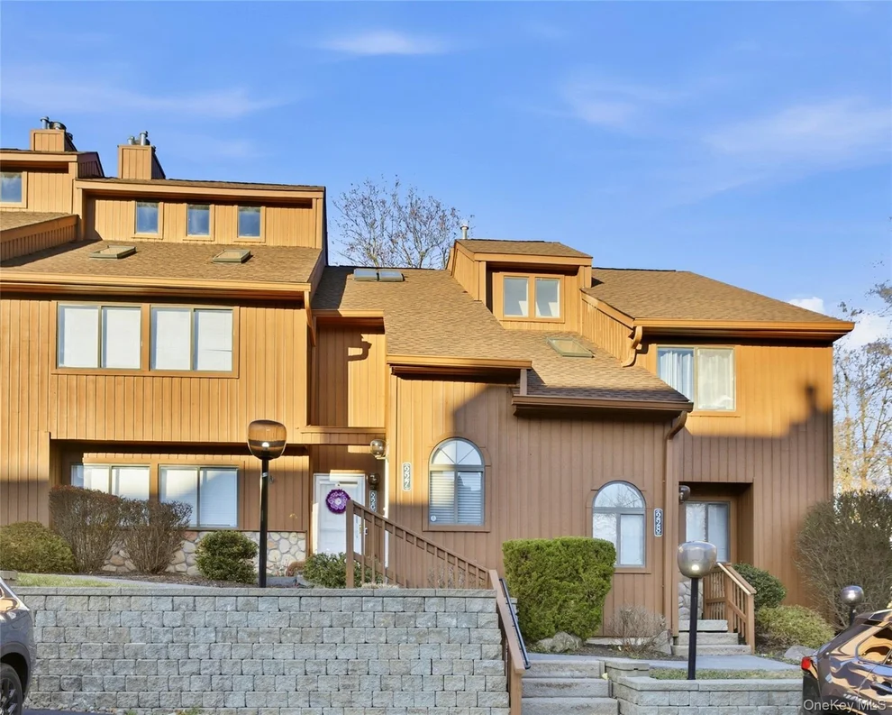Unit for sale at 227 Panorama Court, Poughkeepsie, NY 12603