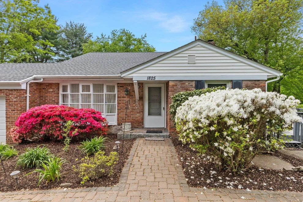 Unit for sale at 1825 Morningview Drive, Yorktown, NY 10598