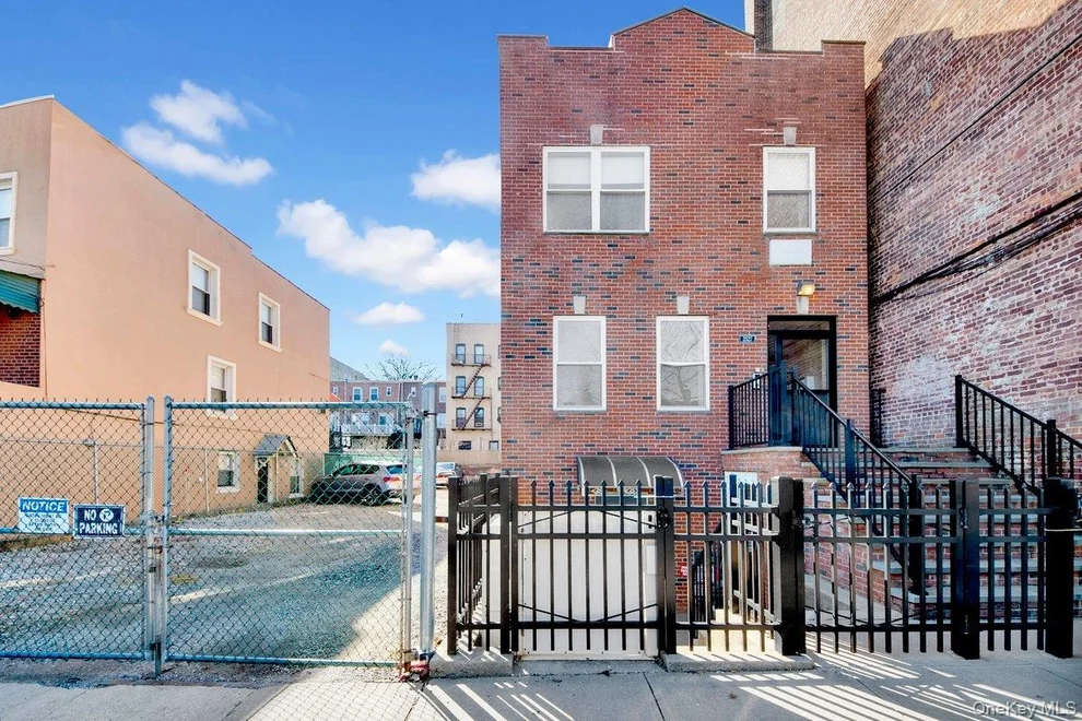 Unit for sale at 2527 Matthews Avenue, New York, NY 10467