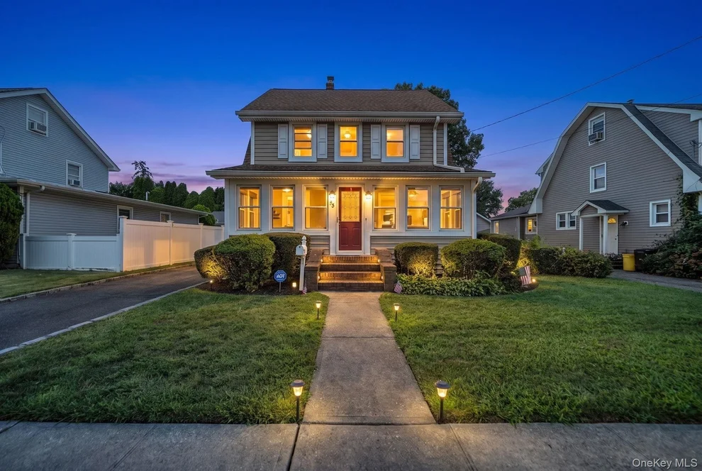 Unit for sale at 55 McKinley Avenue, Oyster Bay, NY 11801