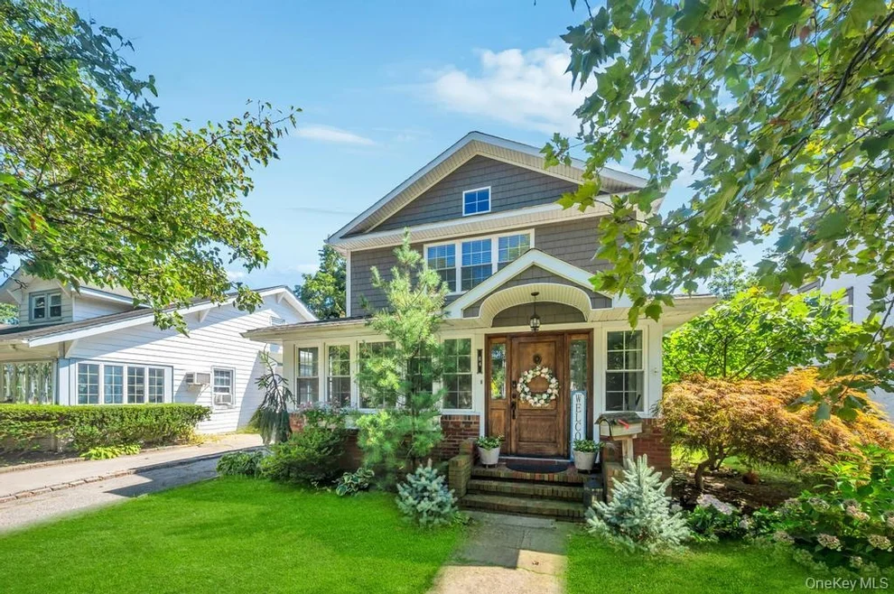 Unit for sale at 84 Superior Road, Hempstead, NY 11001