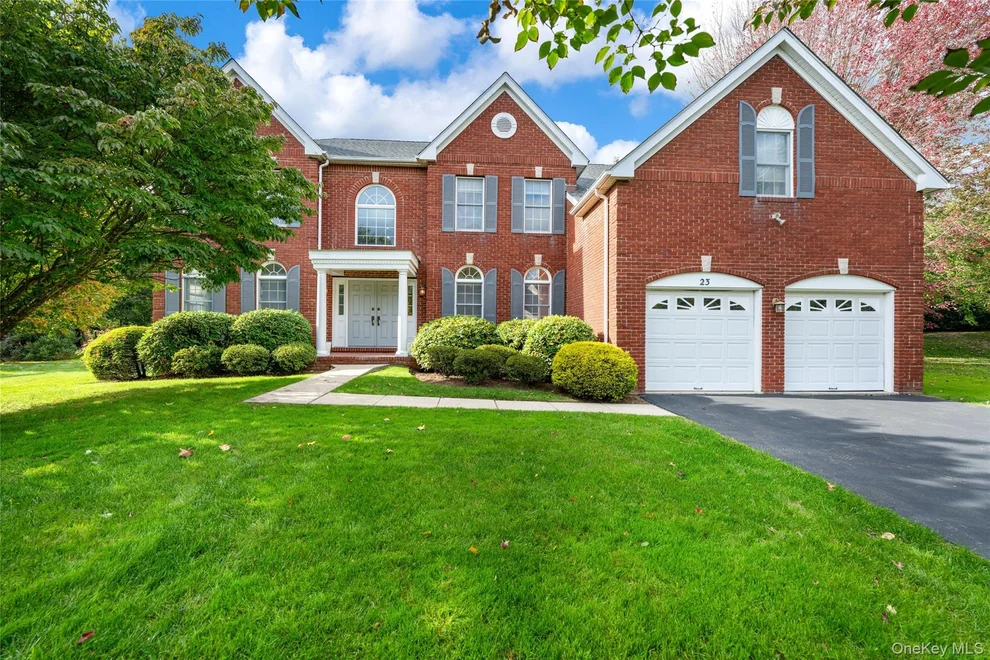 Unit for sale at 23 Inverness Court, White Plains, NY 10605