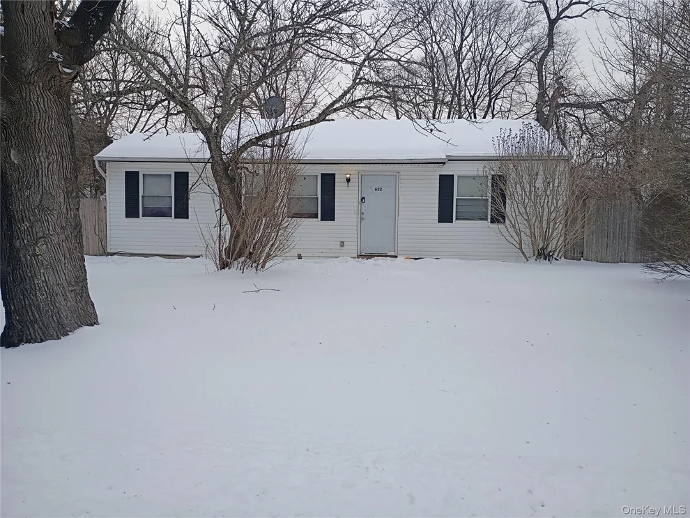 Unit for sale at 622 Post Avenue, Brookhaven, NY 11713
