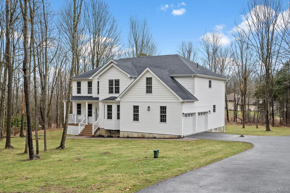 Unit for sale at 159 Rombout Road, Poughkeepsie (Town), NY 12603
