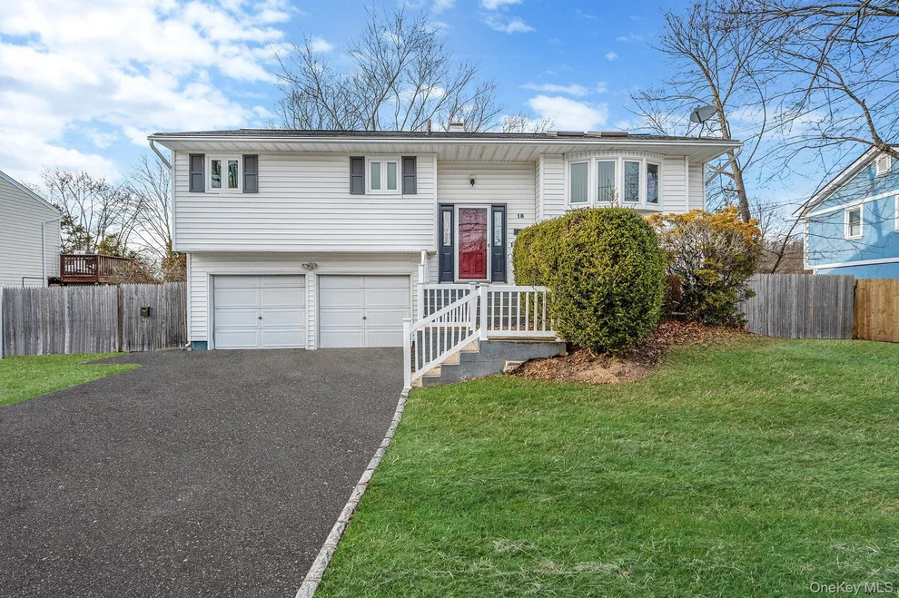 Unit for sale at 18 Roslyn Court, Brookhaven, NY 11772