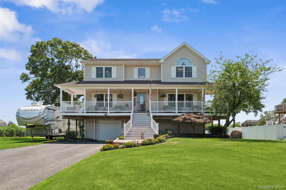 Unit for sale at 8 Sinnickson Road, Brookhaven, NY 11934