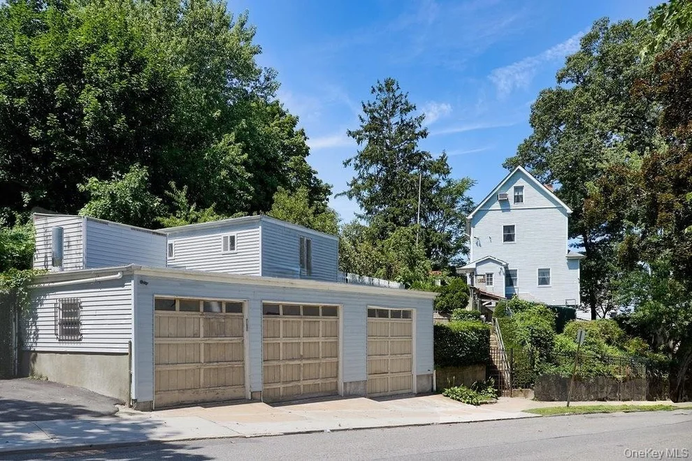 Unit for sale at 404 Prescott Street, Yonkers, NY 10701