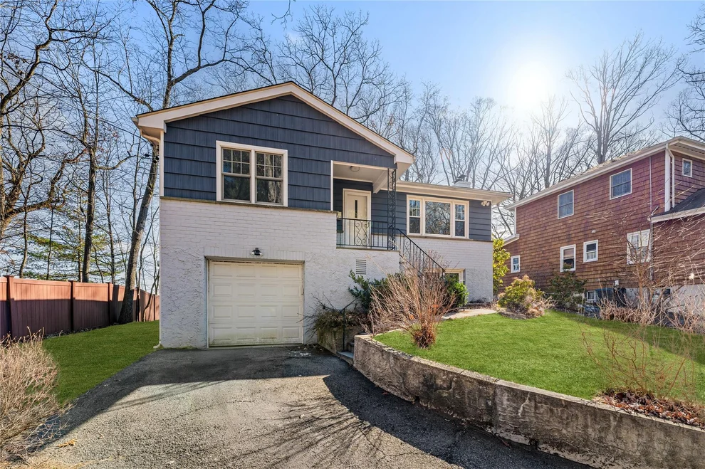 Unit for sale at 172 Lincoln Avenue, Greenburgh, NY 10706
