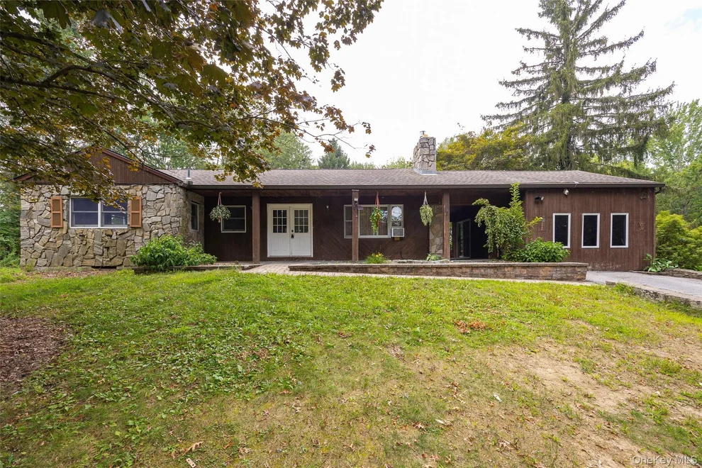 Unit for sale at 993 State Route 32, Newburgh (Town), NY 12589