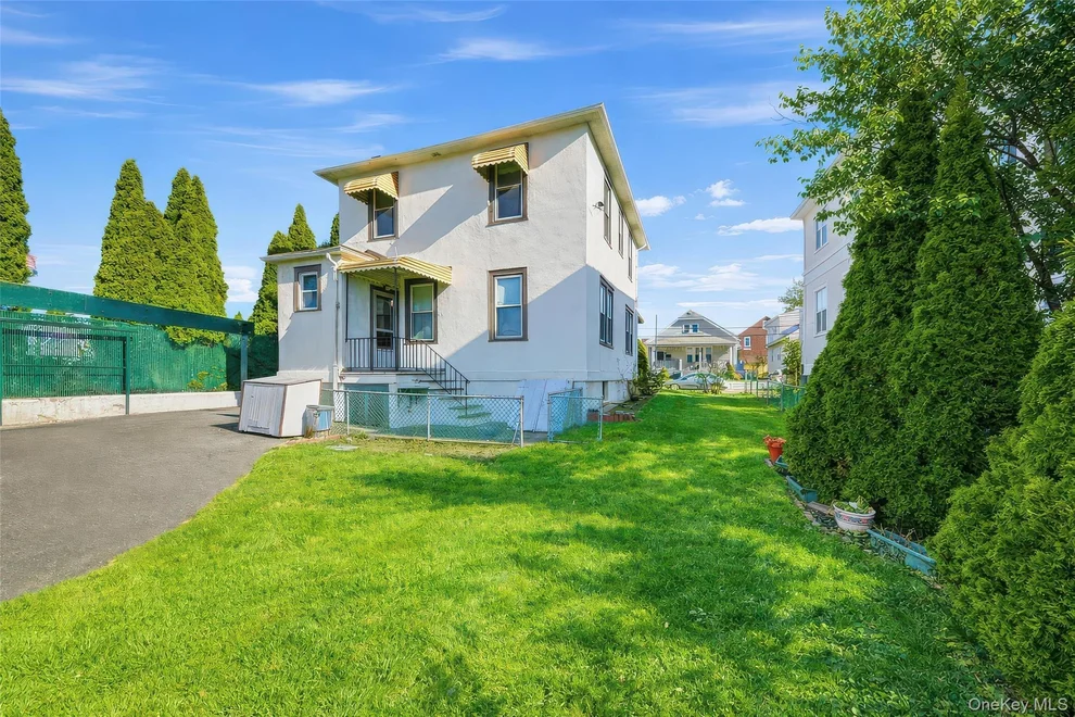 Unit for sale at 14 aka 26 Huber Place, Yonkers, NY 10704