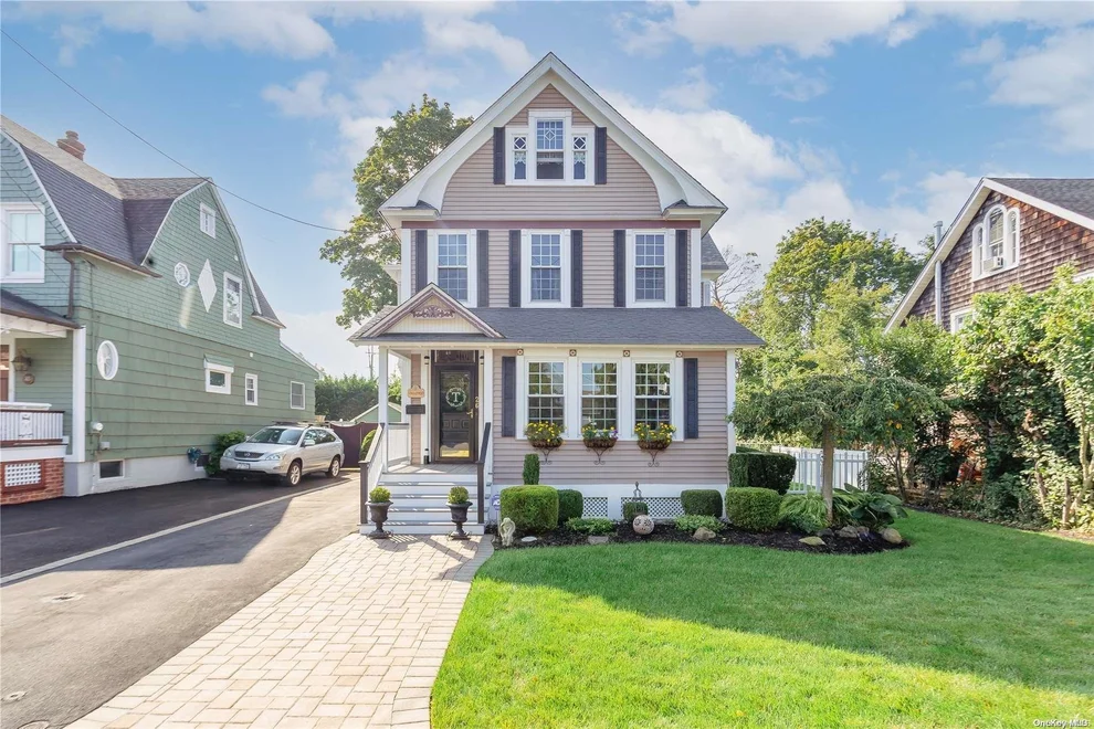 Unit for sale at 26 Howard Street, Babylon, NY 11702