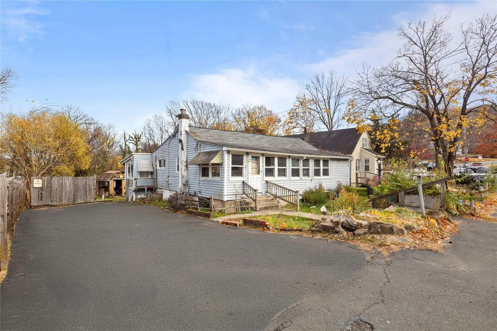 Unit for sale at 11 Waldron Avenue, Clarkstown, NY 10960