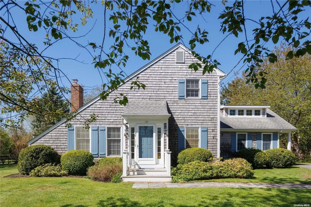 Unit for sale at 10 Penny's Path, Shelter Island, NY 11964