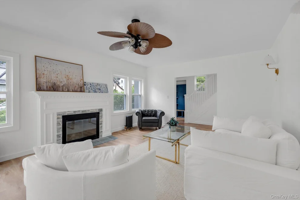 Unit for sale at 42 Stratford Road, Scarsdale, NY 10583