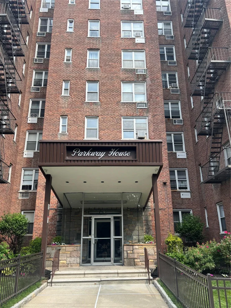 Unit for sale at 61 Bronx River Road, Yonkers, NY 10704