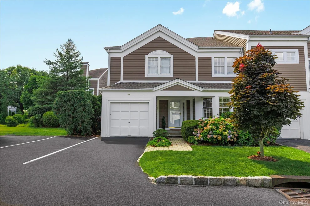 Unit for sale at 44 Alex Drive, White Plains, NY 10605