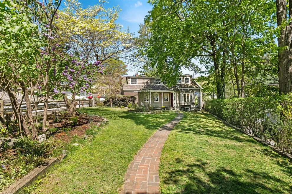 Unit for sale at 22 Terrace Place, Cortlandt, NY 10520