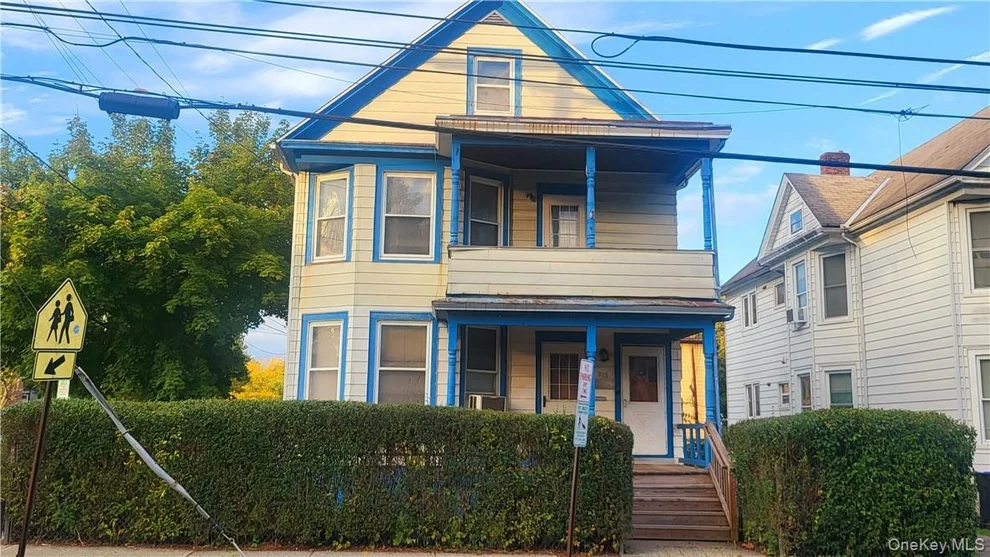 Unit for sale at 313 Mansion St, Poughkeepsie, NY 12601