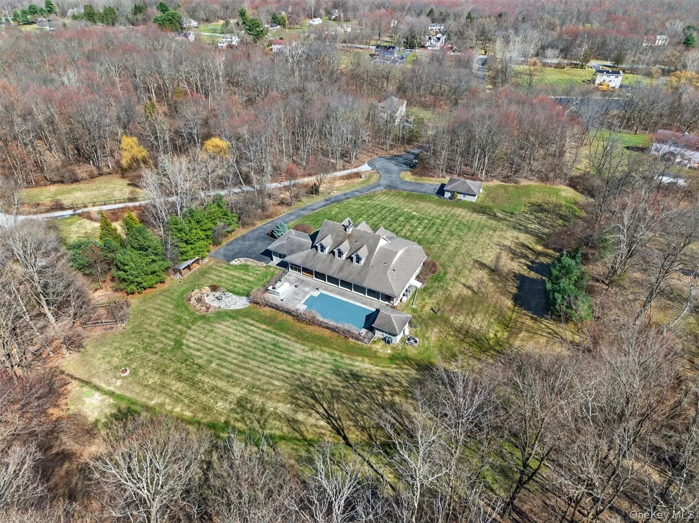 Unit for sale at 5 Deer Meadow Drive, Newburgh (Town), NY 12589