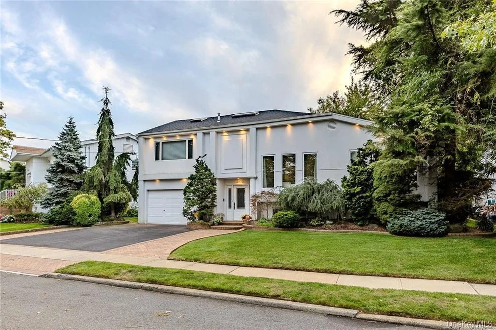Unit for sale at 2872 Rosebud Avenue, Hempstead, NY 11566