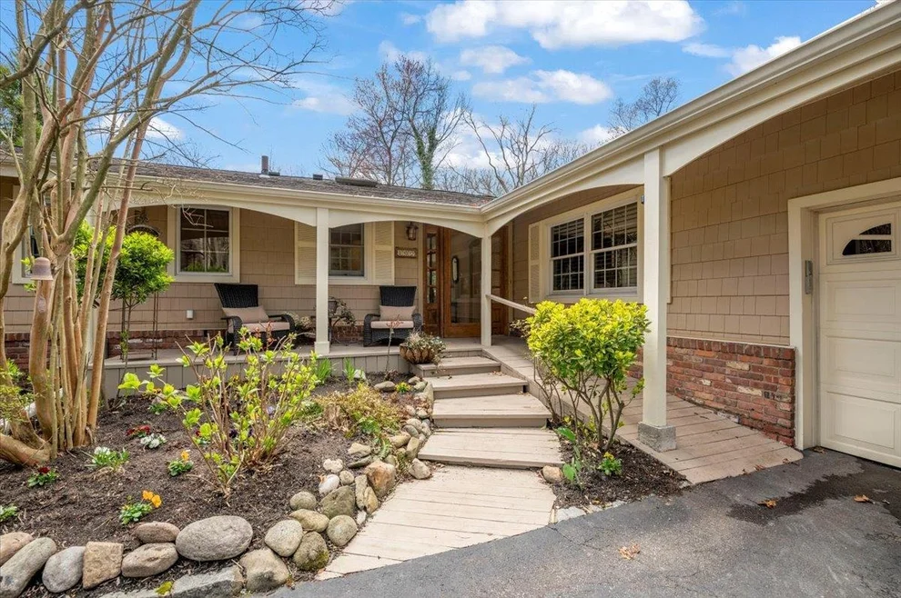 Unit for sale at 102 Eddy Drive, Huntington, NY 11746