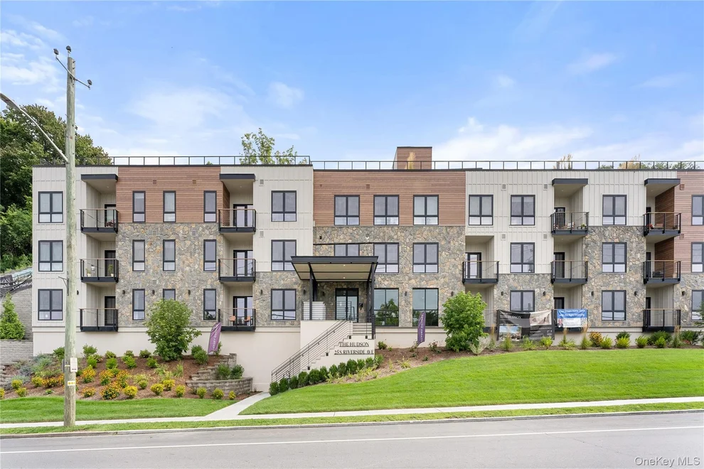 Unit for sale at 25 S Riverside Avenue, Cortlandt, NY 10520