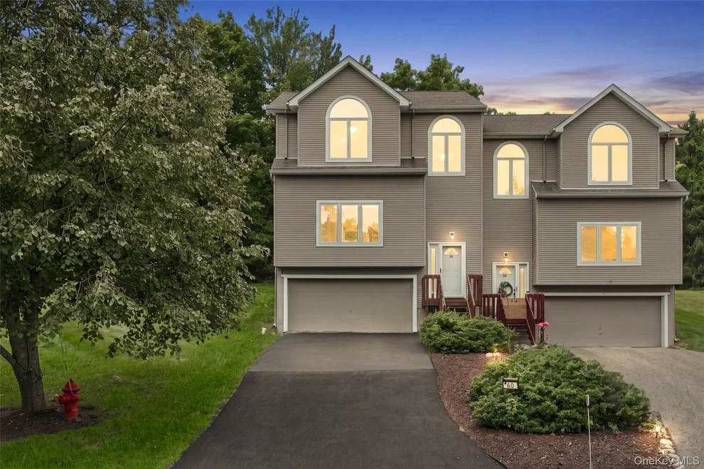 Unit for sale at 60 Rockridge Drive, Woodbury, NY 10930