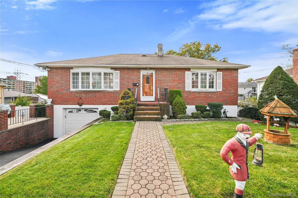 Unit for sale at 181 Roundhill Drive, Yonkers, NY 10710