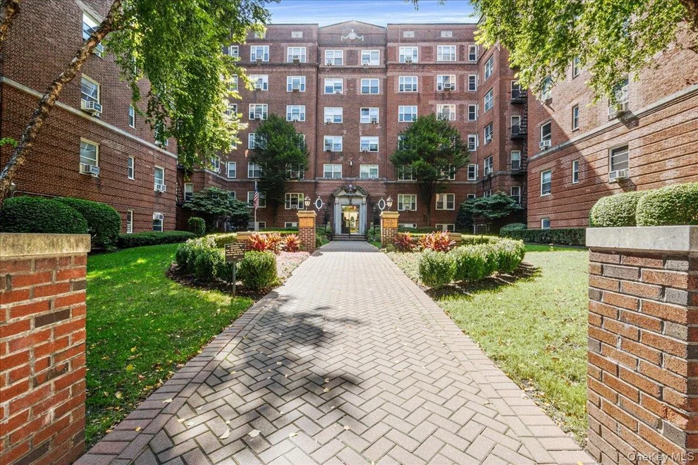 Unit for sale at 113-14 72nd Road, New York, NY 11375