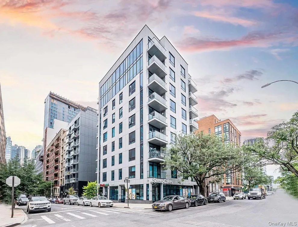 Unit for sale at 27th street 41-04, New York, NY 11101