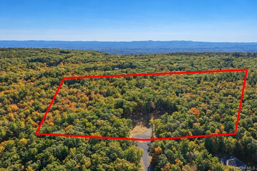 Unit for sale at 11 Rock Hill Road, Coxsackie, NY 12051
