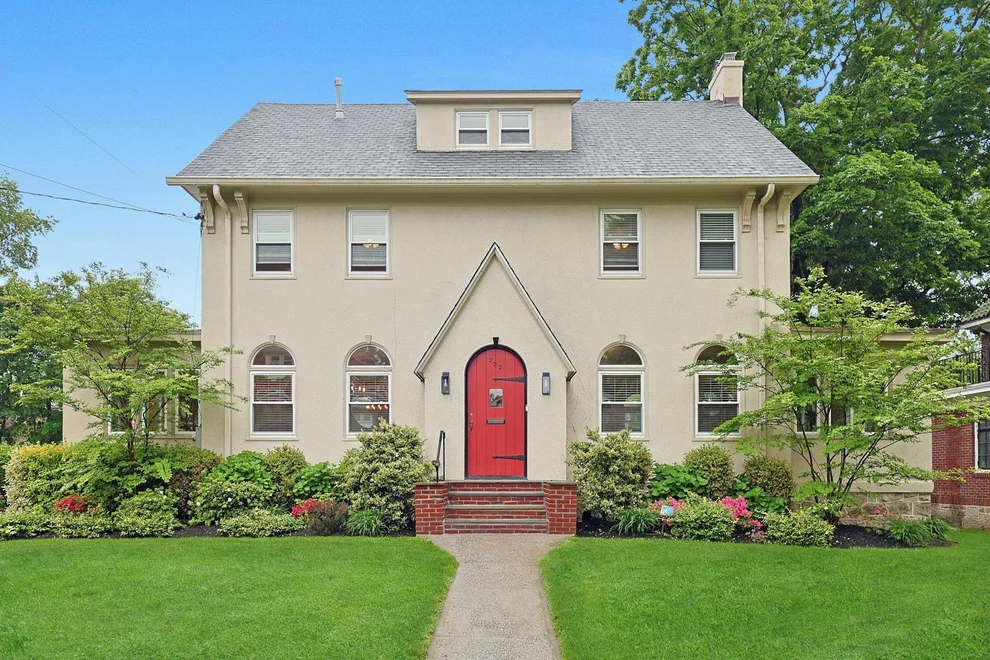 Unit for sale at 232 Coligni Avenue, New Rochelle, NY 10801