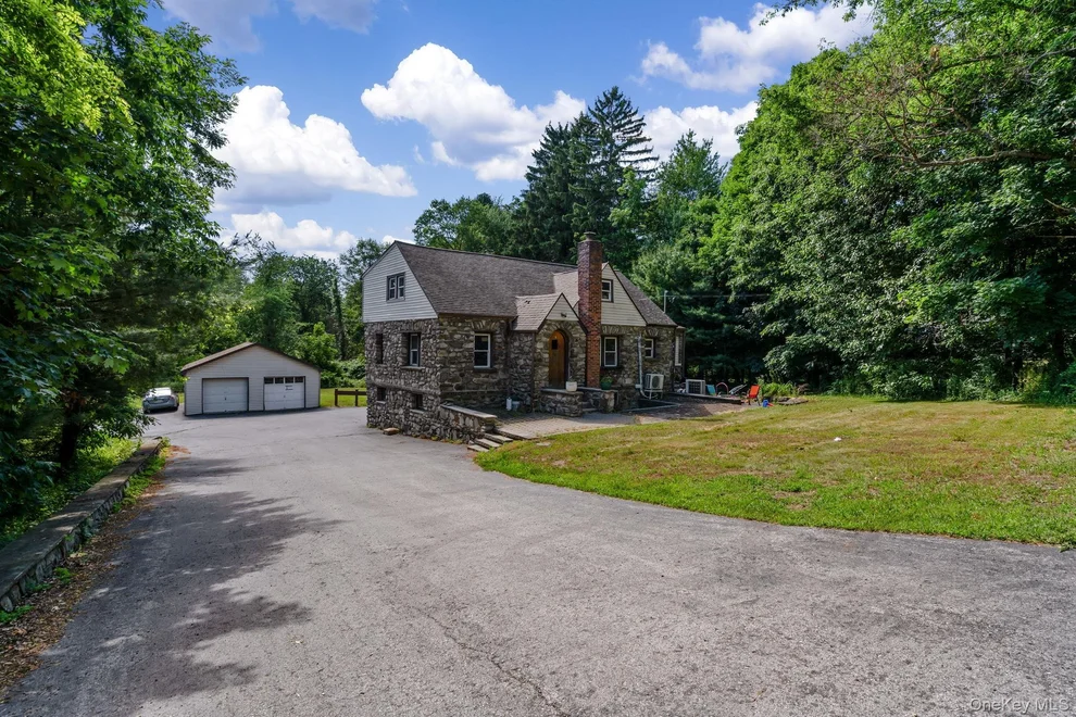 Unit for sale at 491 State Route 32, Newburgh (Town), NY 12589