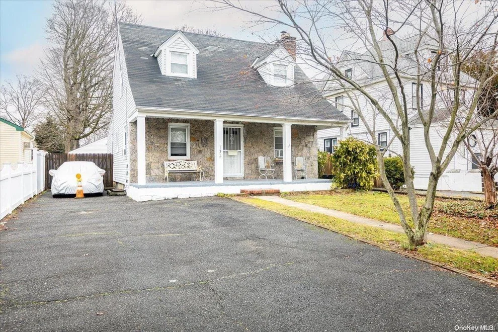 Unit for sale at 132 Pearsall Avenue, Hempstead, NY 11520