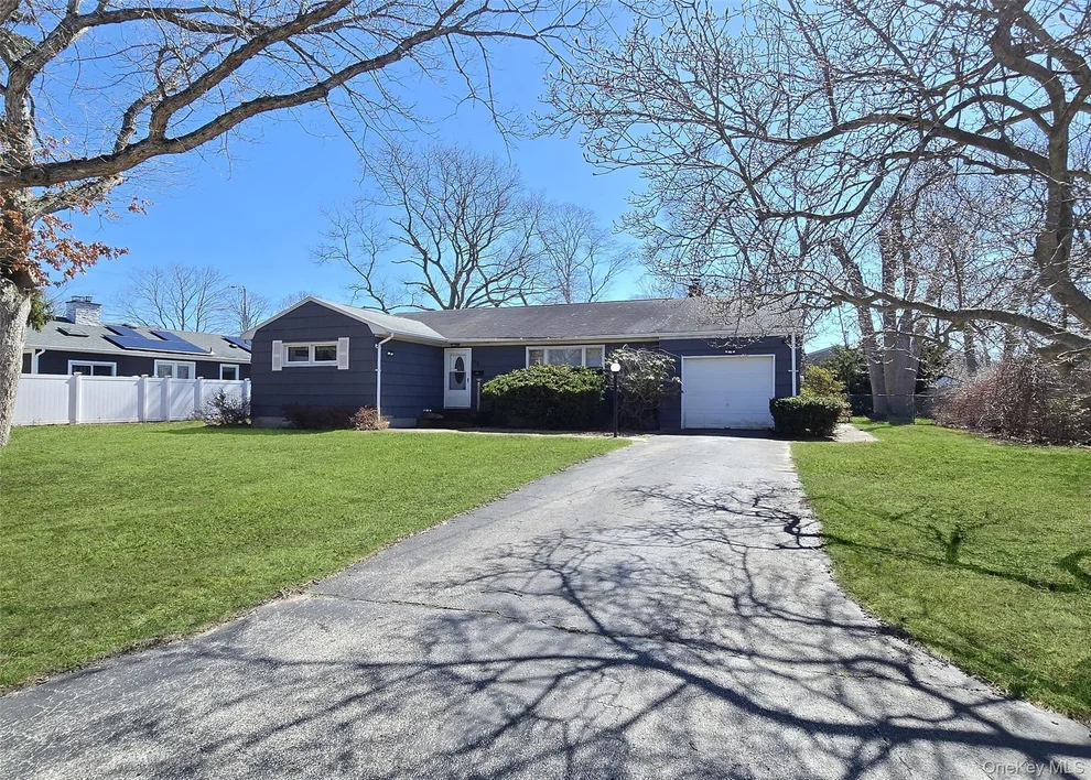 Unit for sale at 138 E Madison Street, Islip, NY 11730