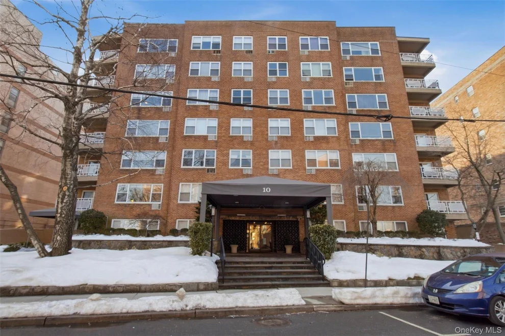 Unit for sale at 10 Old Mamaroneck Road, White Plains, NY 10605