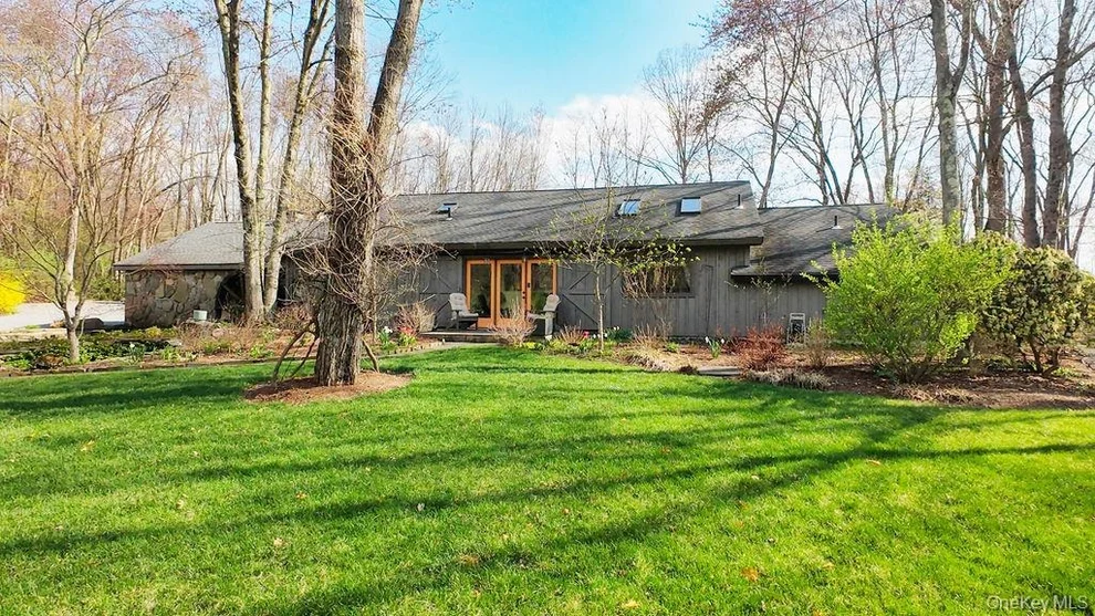 Unit for sale at 10 Denim Drive, East Fishkill, NY 12590