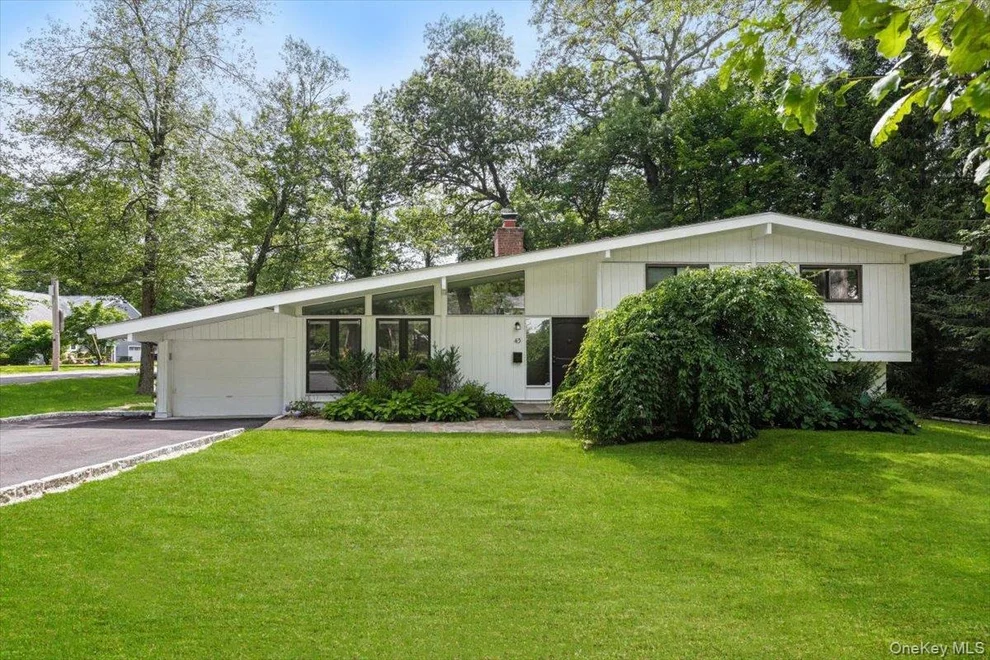 Unit for sale at 43 WINSLOW Road, White Plains, NY 10606