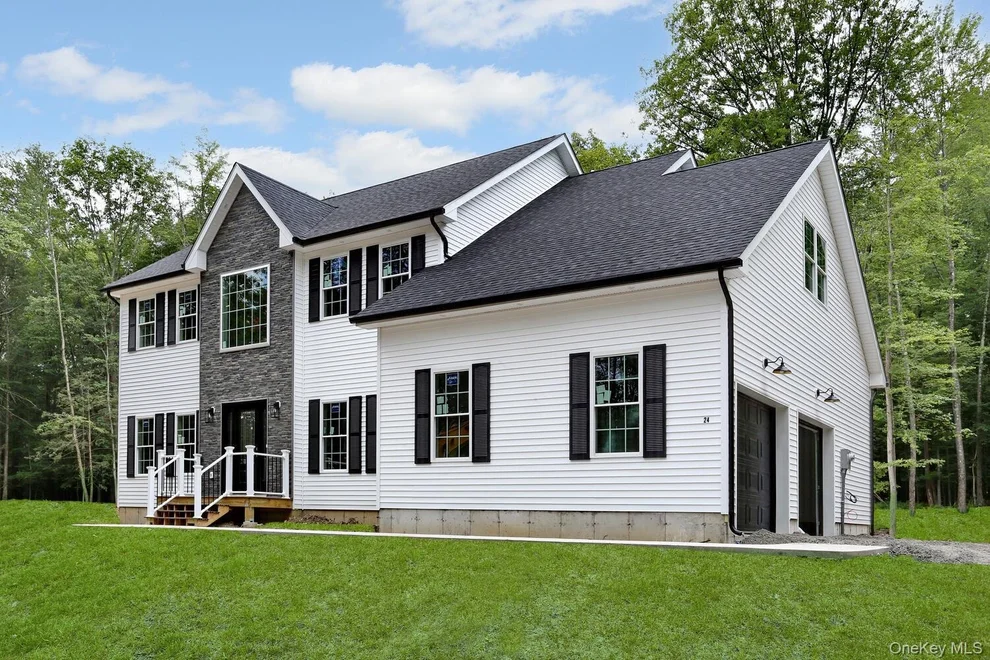 Unit for sale at 24 Forest Hills Lane, Mount Hope, NY 10963