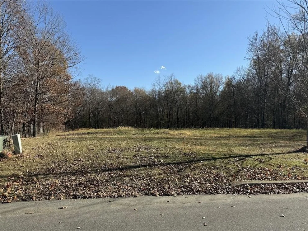 Unit for sale at 18 Coleman Drive, Hamptonburgh, NY 10916