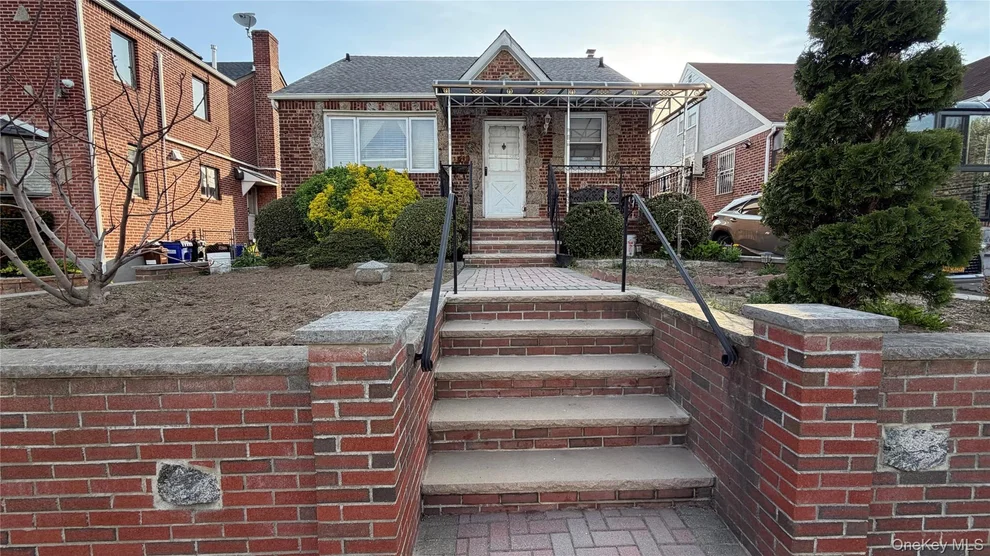 Unit for sale at 50-27 192nd Street, New York, NY 11365