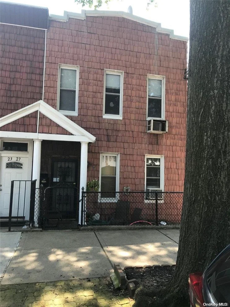 Unit for sale at 23-29 27 Street, New York, NY 11105