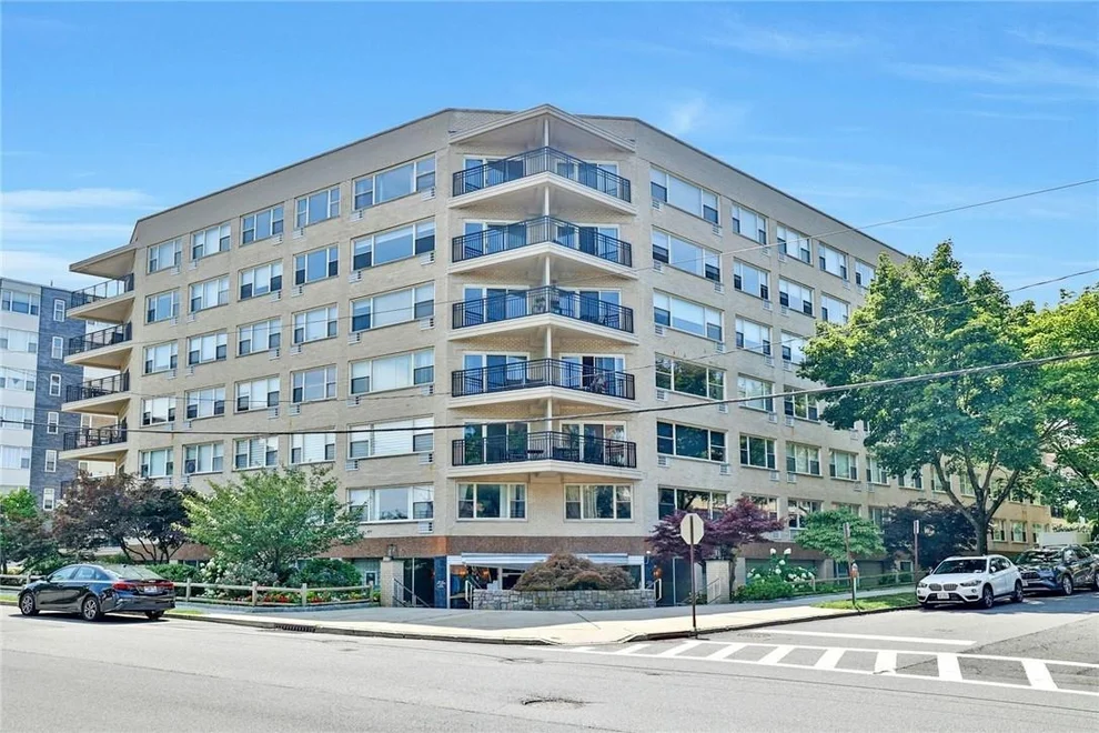 Unit for sale at 12 Old Mamaroneck Road, White Plains, NY 10605