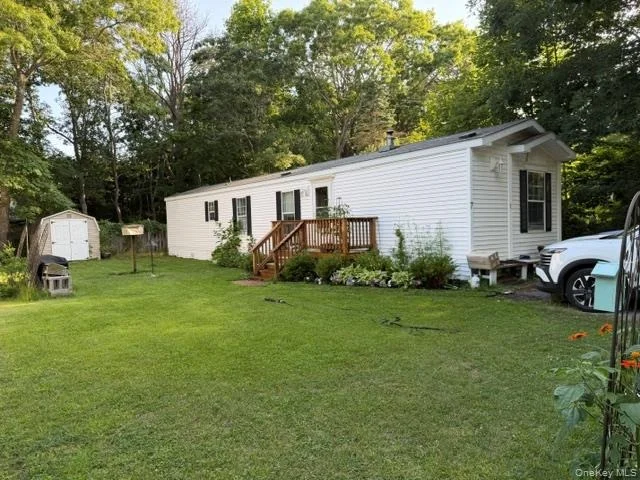 Unit for sale at 1538 Speonk Riverhead Road, Southampton, NY 11972