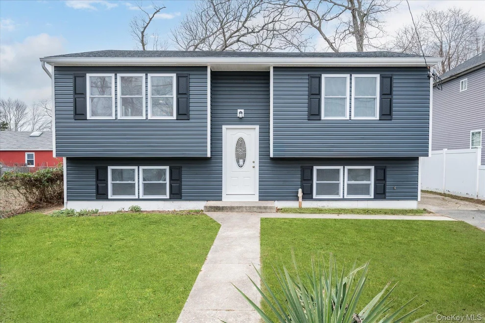 Unit for sale at 36 N 15th Street, Babylon, NY 11798