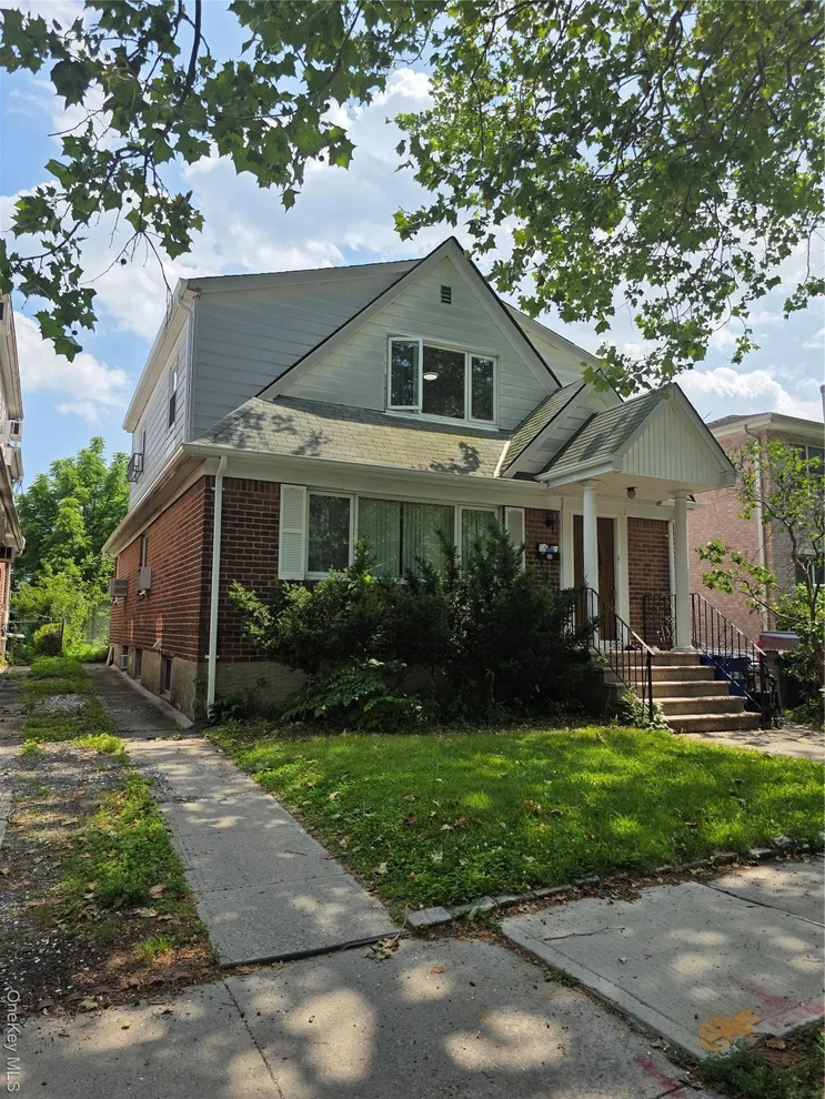 Unit for sale at 211-52 46 Rd, New York, NY 11361