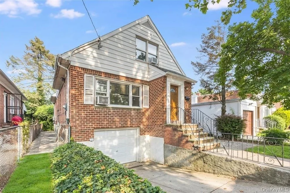 Unit for sale at 80-15 168th Street, New York, NY 11432
