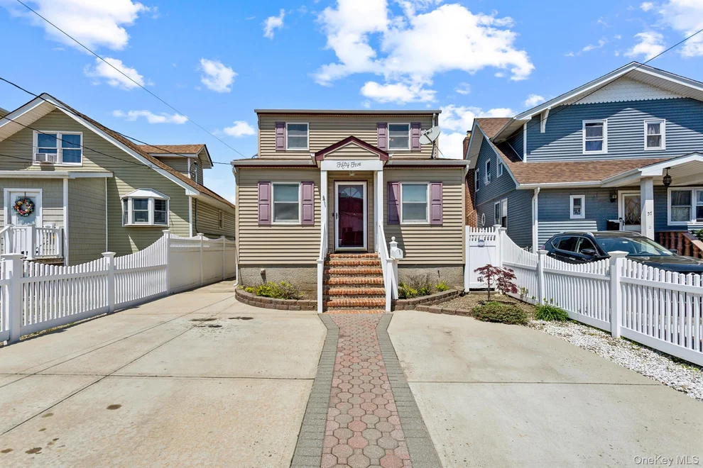 Unit for sale at 55 West Avenue, Hempstead, NY 11559